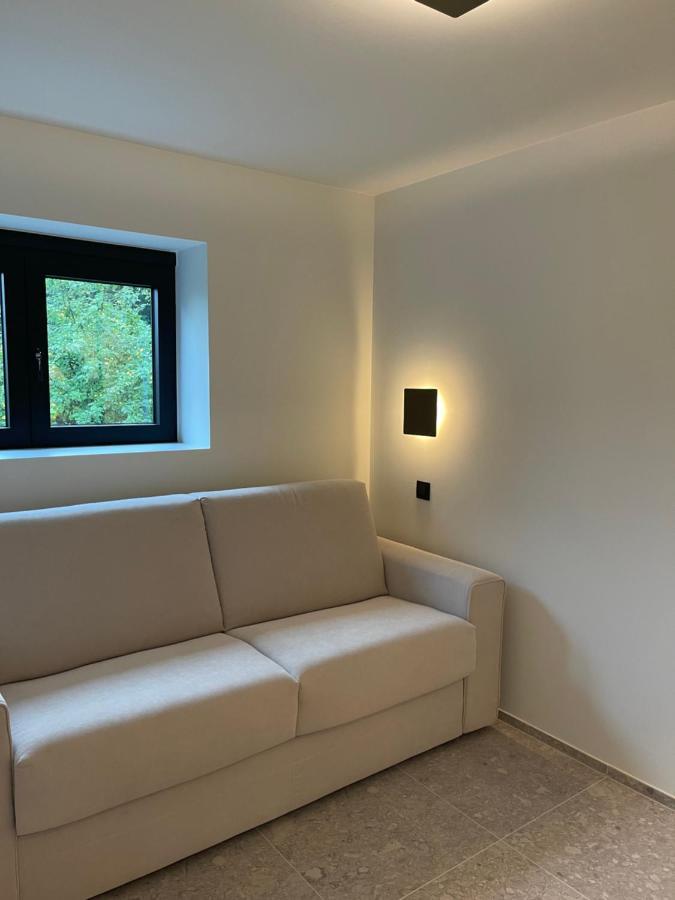 Apartment L'O Reine Of Budgetkamer The Box Sint-Pieters-Leeuw Buitenkant foto