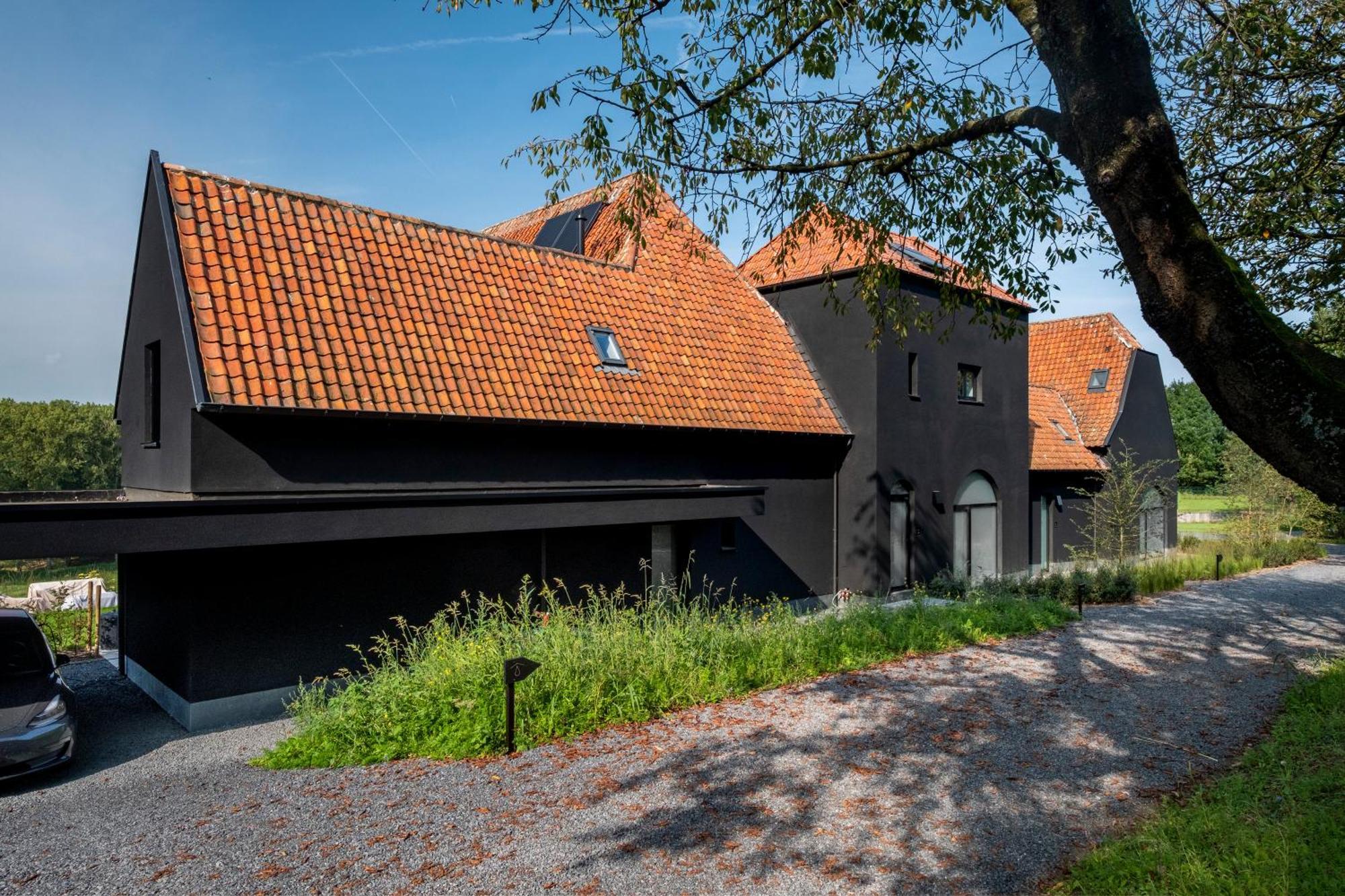 Apartment L'O Reine Of Budgetkamer The Box Sint-Pieters-Leeuw Buitenkant foto